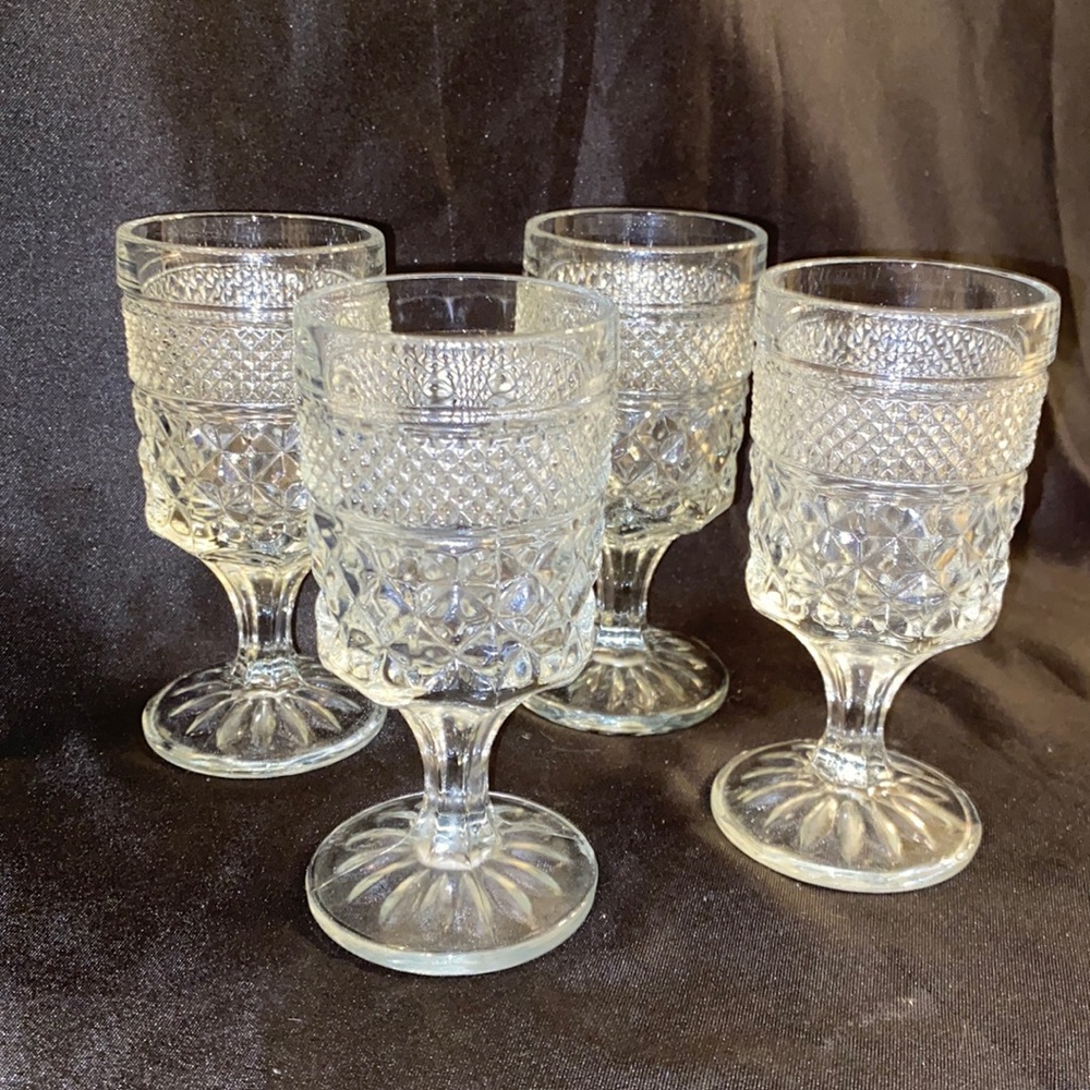 4 VTG Wexford 5 1/4” Goblets